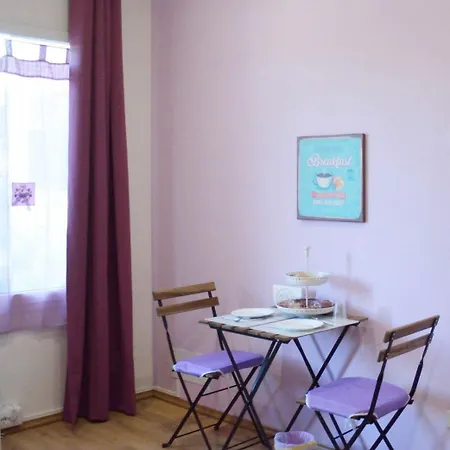 Dependance Miluna Πανσιόν